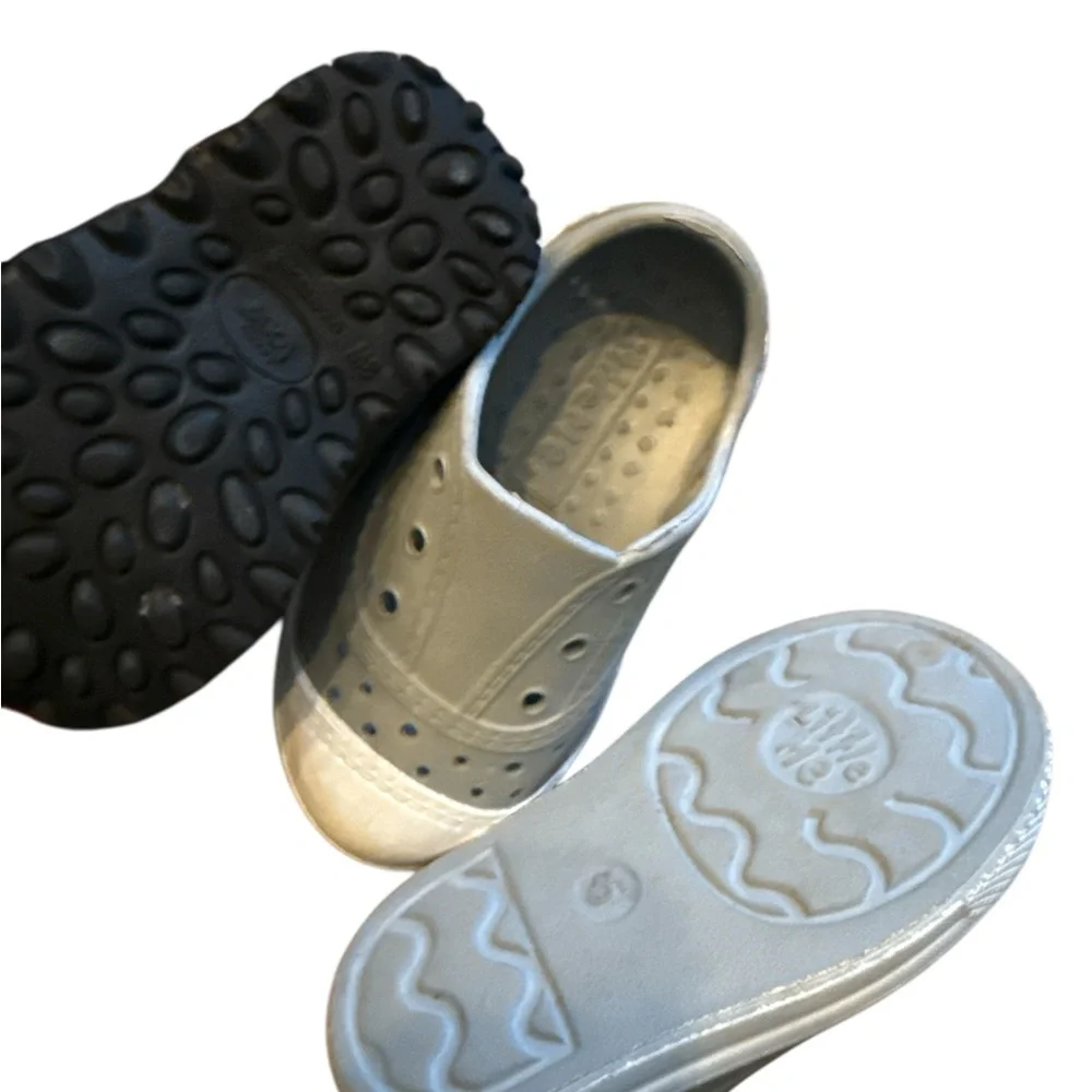 Baby/Toddler Assorted Shoes Bundle - Picture 6 of 6